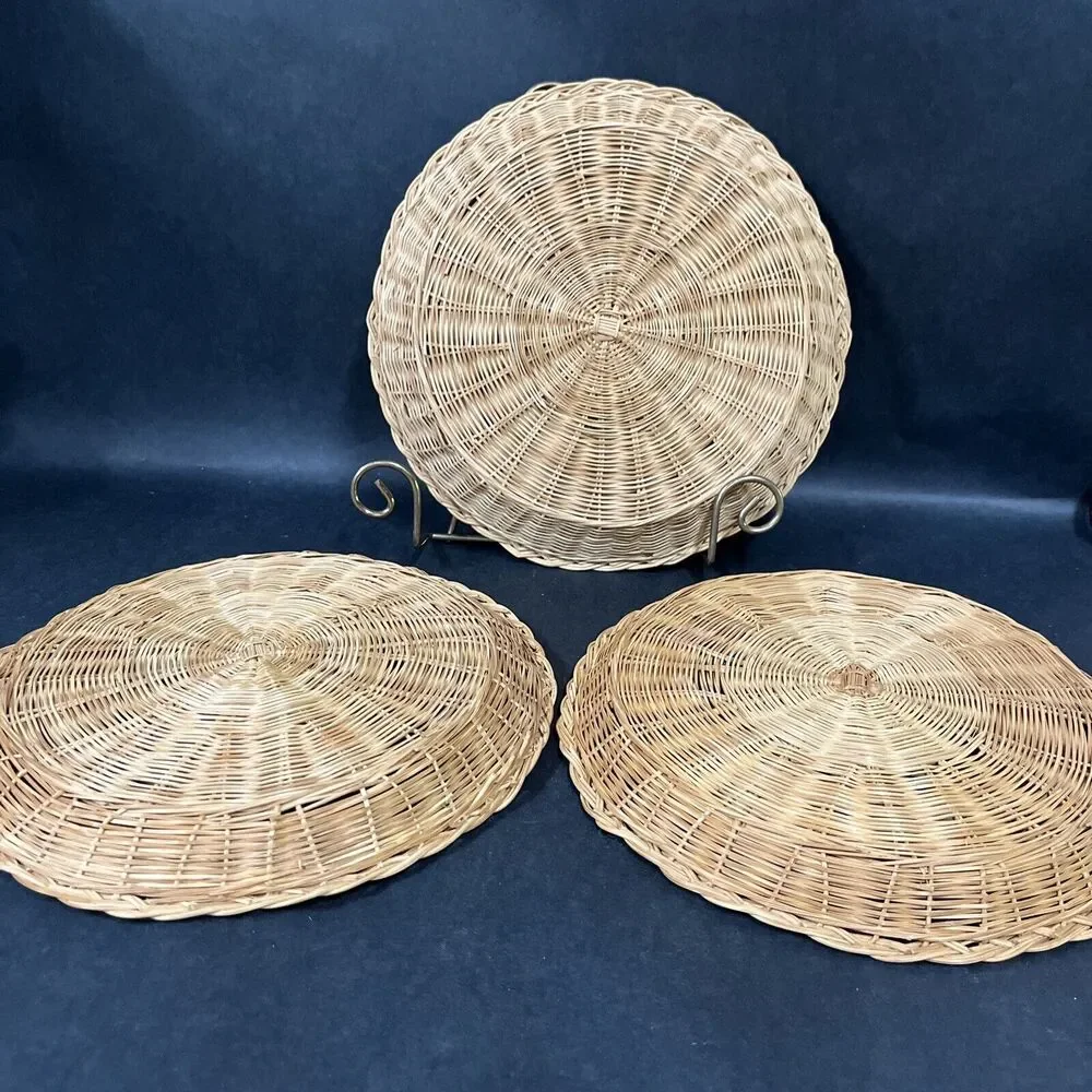 VTG Lot Of 3 Wicker Baskets Circle Trays Plate Holders Wall Decor Kitchen‎ 10